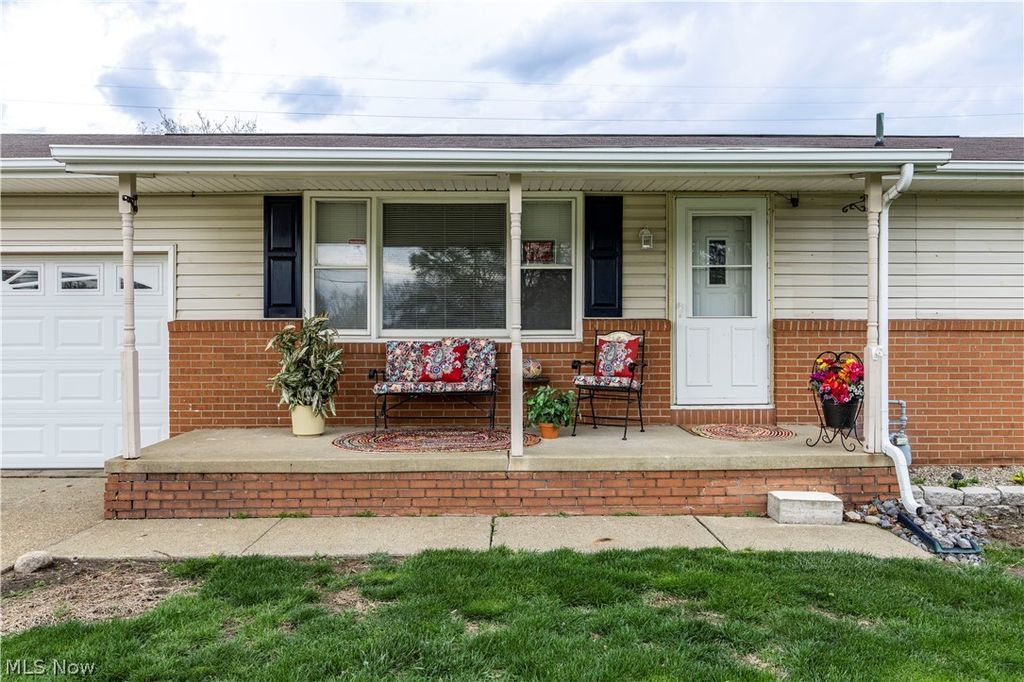 Photo of 235 32nd Street SW, Canton, OH 44706 (MLS # 5198840)