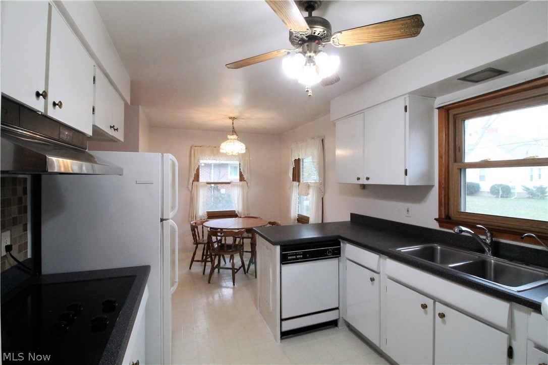 West Lakelands Cos Belmar Bea - Residential