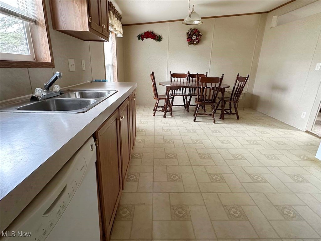 51 Thomas Boulevard, Massillon, Ohio image 10