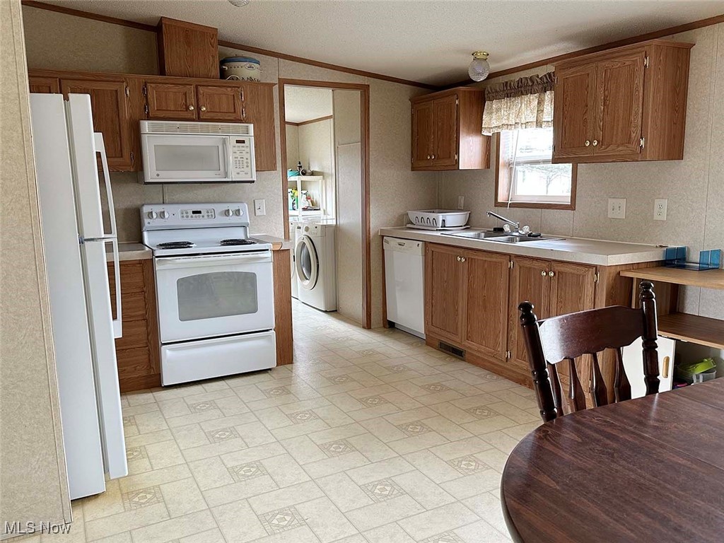 51 Thomas Boulevard, Massillon, Ohio image 7