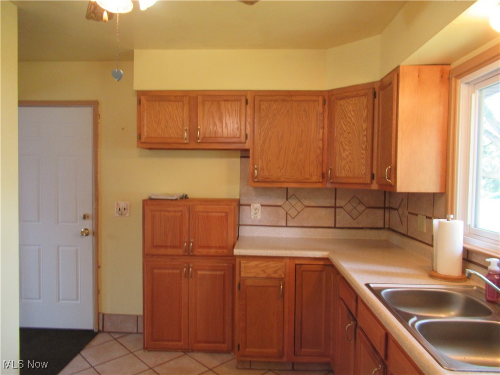 Salem, Ohio 44460, United States, 3 Bedrooms Bedrooms, ,1 BathroomBathrooms,Residential,Active,177527