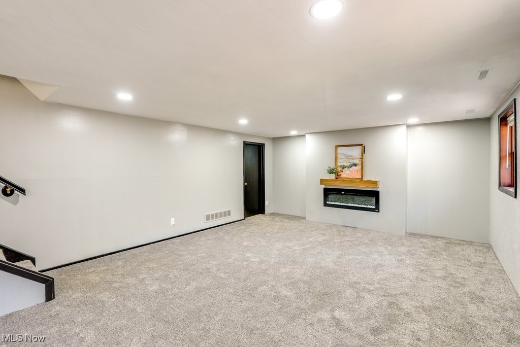 4960 Dunkeith Woods Drive, Canton, Ohio image 17