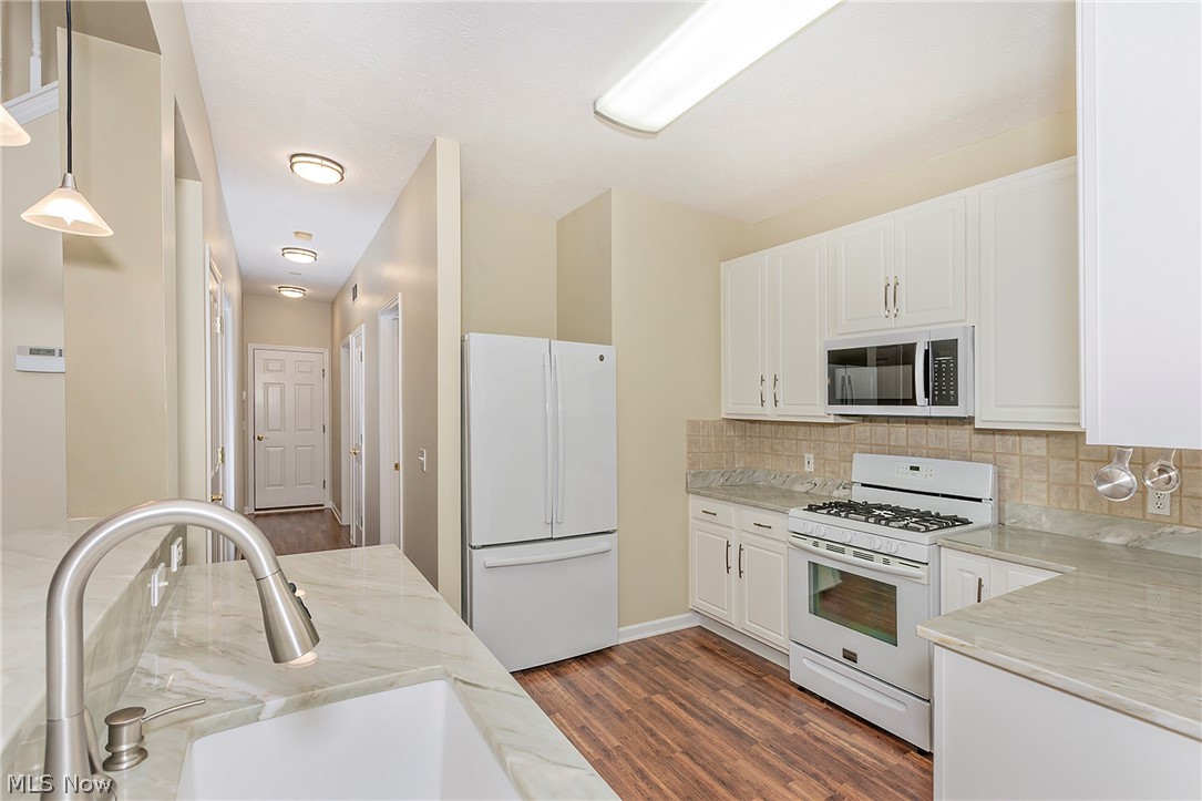 Crossings at Pond Brook - Residential