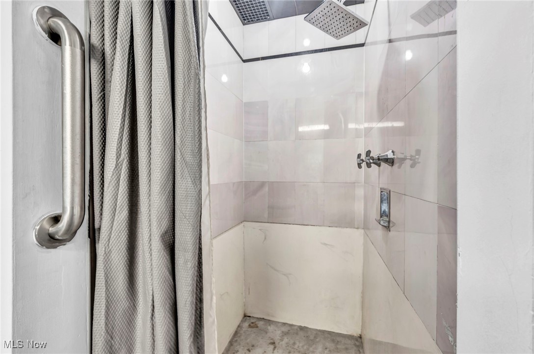 Carpenter - Residential