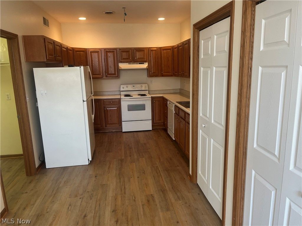 Photo of 49092 Eagle Drive, East Liverpool, OH 43920 (MLS # 5205431)