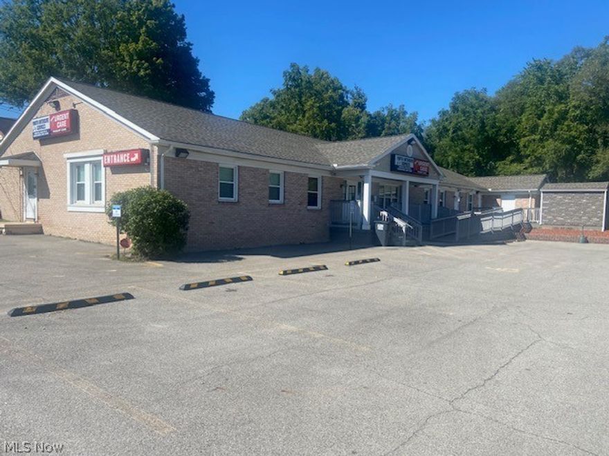 Great location, East side of building offers a waiting room lobby area. The other side offers a tremendous amount of office space. The West side of the building offers medical offices, 5 exam rooms, waiting area, front office, physician office, lab, X-ray area & 2 small offices. New 50K Digital road sign, PA system. New in 2020 digital sign, roof, HVAC, shed & handicap ramp. Parking lot w/plenty of parking, fob equipped entry on doors, brick & vinyl exterior. Building has 4800 sq. ft. Assets negotiable