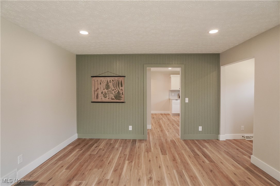 3032 Rohrer Road, Wadsworth, Ohio image 6