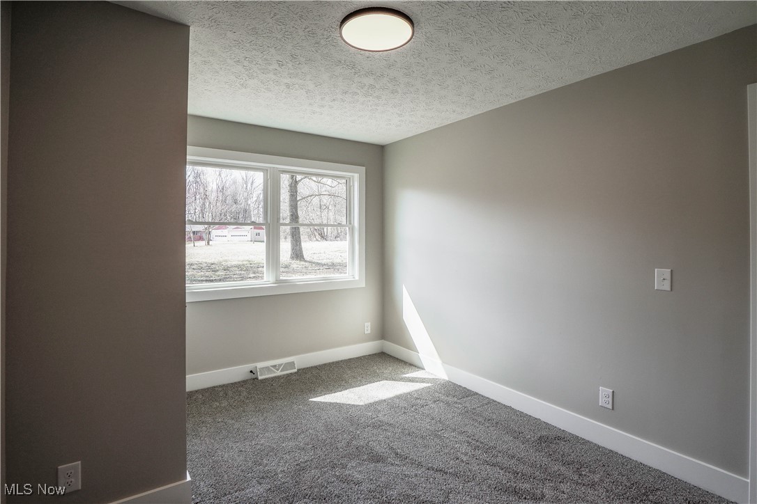 3032 Rohrer Road, Wadsworth, Ohio image 17