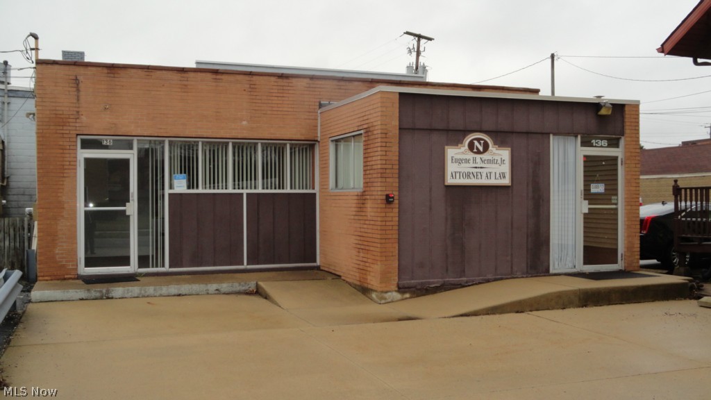 New Philadelphia - Commercial Sale