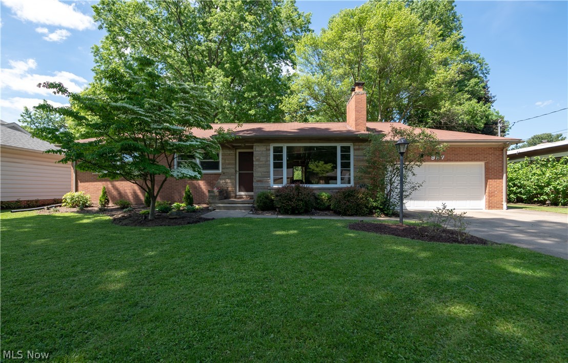 Beautiful ranch style home in the heart of North Canton, nestled on a quiet dead end street. The house has three bedrooms, including a large master suite with walk-in closet and 3 1/2 baths. Spacious kitchen with plenty of storage and counter space open to a breakfast nook. Full basement with large finished recreation room! Fenced in, shaded backyard with garden shed. Small play area. Two car garage and concrete driveway. Make this your forever home today