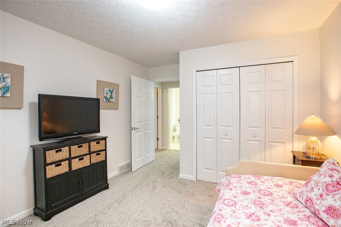 Shenandoah Vill - Residential