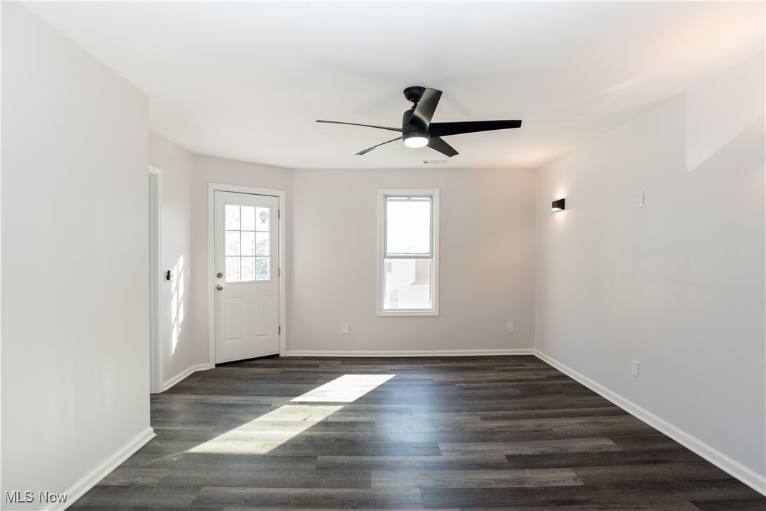 James M Curtis & Others Park Ad - Residential Income