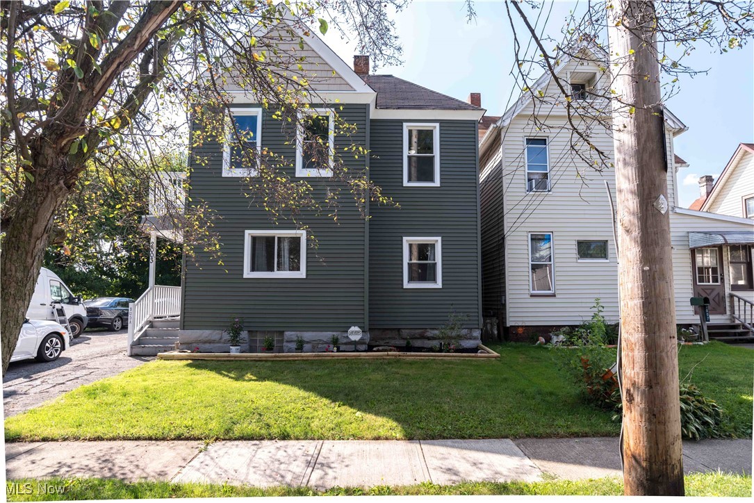 James M Curtis & Others Park Ad - Residential Income