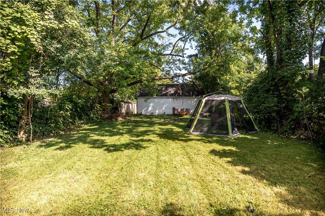 James M Curtis & Others Park Ad - Residential Income