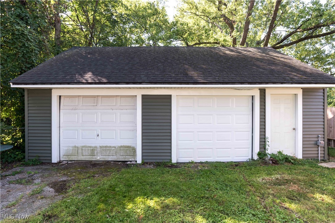 James M Curtis & Others Park Ad - Residential Income