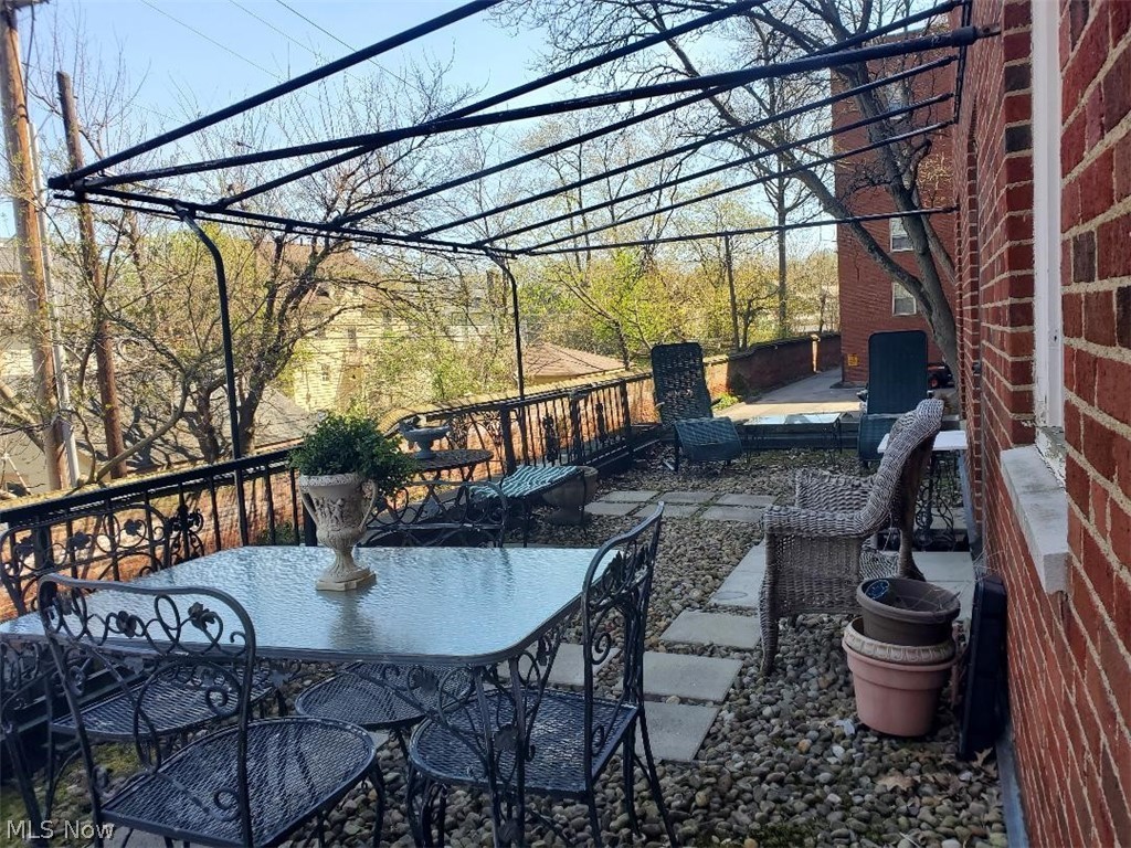 Moreland Courts Condo - Residential