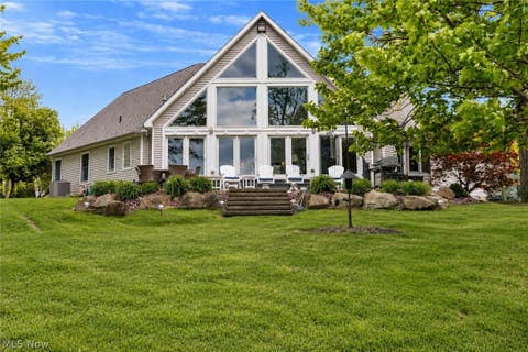 Homes For Sale - 2252 Heston Drive<br/> Lake Milton, OH 44429