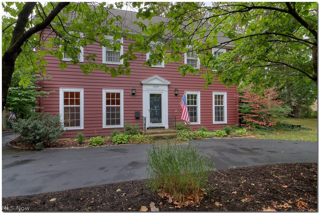 Burton & Moses - Residential