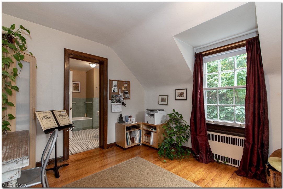 Burton & Moses - Residential