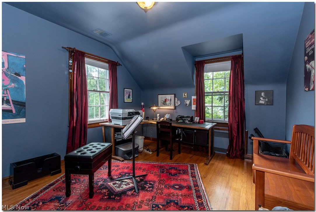 Burton & Moses - Residential