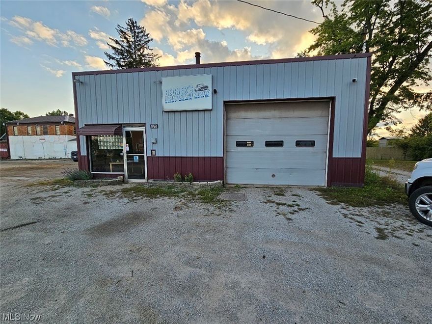 Very Good Commercial Building - 2,230 SF – Currently Auto Sales/Service - Adaptable To Multitude Of Uses - No Zoning – Paris Twp. – Stark County - Onsite And Online Bidding Available On Real Estate. ABSOLUTE AUCTION, all sell to the highest bidders on location. ONLINE BIDDING BEGINS MONDAY, OCTOBER 23, 2023 – 1:00 PM and AUCTION LIVE ON-SITE BIDDING WILL BEGIN WEDNESDAY – OCTOBER 25, 2023 – 1:00 PM. Real estate features a very good 2,230 SF (35’ x 62’) building. Concrete block construction w/ updated steel siding. Clear span steel trusses, new rubber roof in 2015. Small office at the front, 1/2 bath at the rear. Drilled well and septic. Gas radiant heat. 10’ overhead door at the front, 8’ overhead door at the rear entrance from the side alley. Adaptable to many uses, no zoning! Located near the traffic light intersection at SR 183 and SR 172 in New Franklin. Taxes are $371 per half year. Easy keeper in a good location! Parcel #34101198 and #10003684. Terms On Real Estate: 10% down auction day, balance due at closing. A 10% buyer’s premium will be added to the highest bid to establish the purchase price. Any desired inspections must be made prior to bidding. All information contained herein was derived from sources believed to be correct. Information is believed to be accurate but not guaranteed.