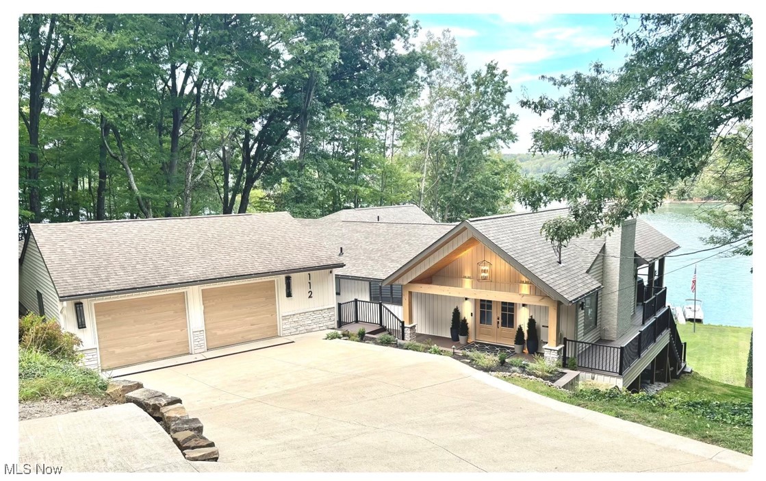 112 W Mohawk Drive, Malvern, Ohio image 2