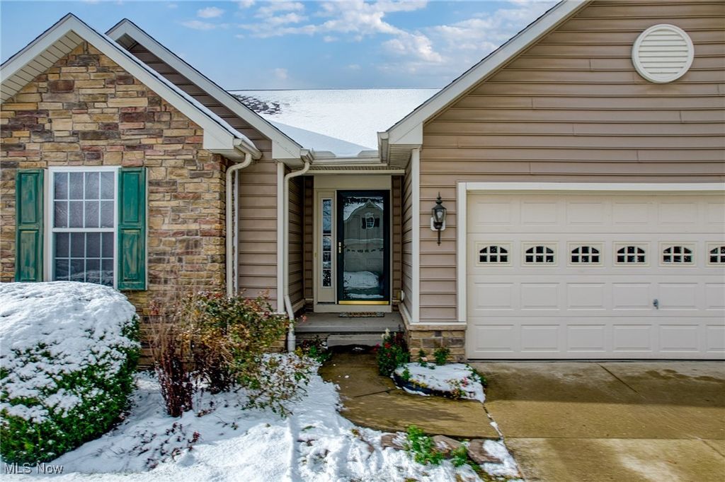 Photo of 4976 Lake Forest Drive, Peninsula, OH 44264 (MLS # 5170251)