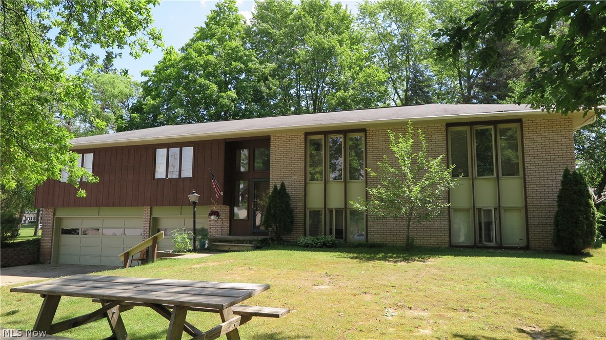 West Main - Residential Income