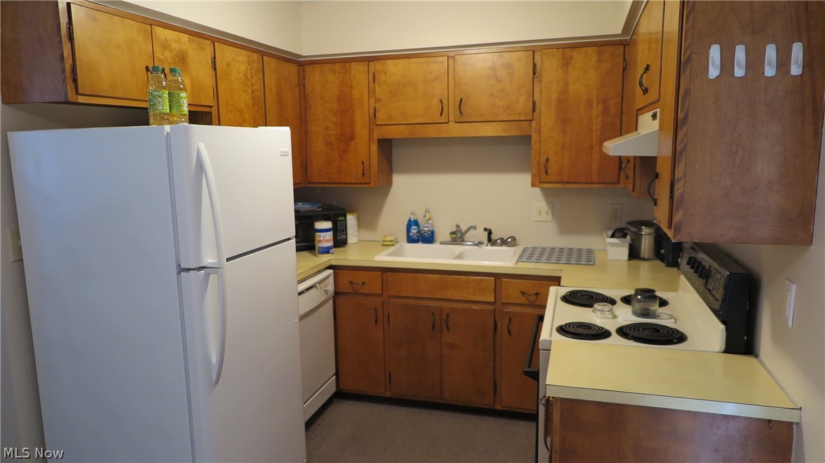 West Main - Residential Income