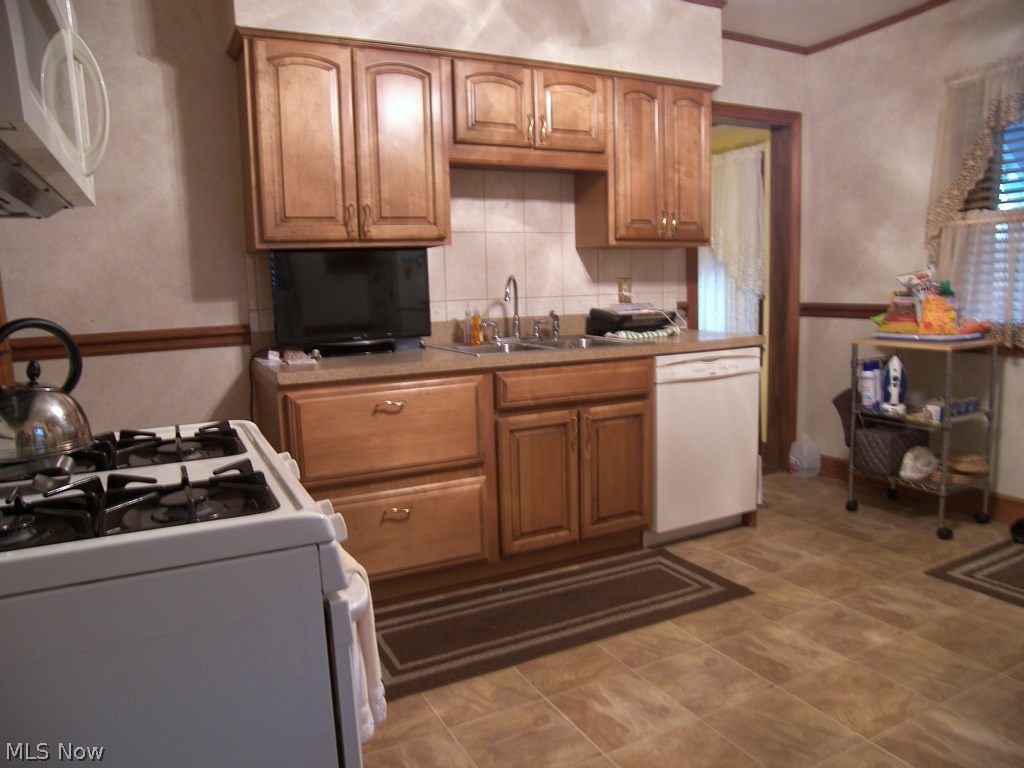 Euclid Ave - Residential