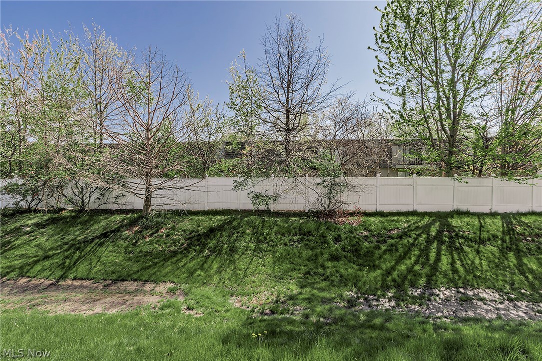 Shepherds Glen Condo - Residential