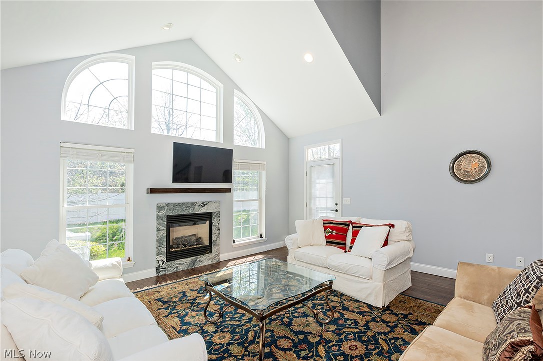 Shepherds Glen Condo - Residential