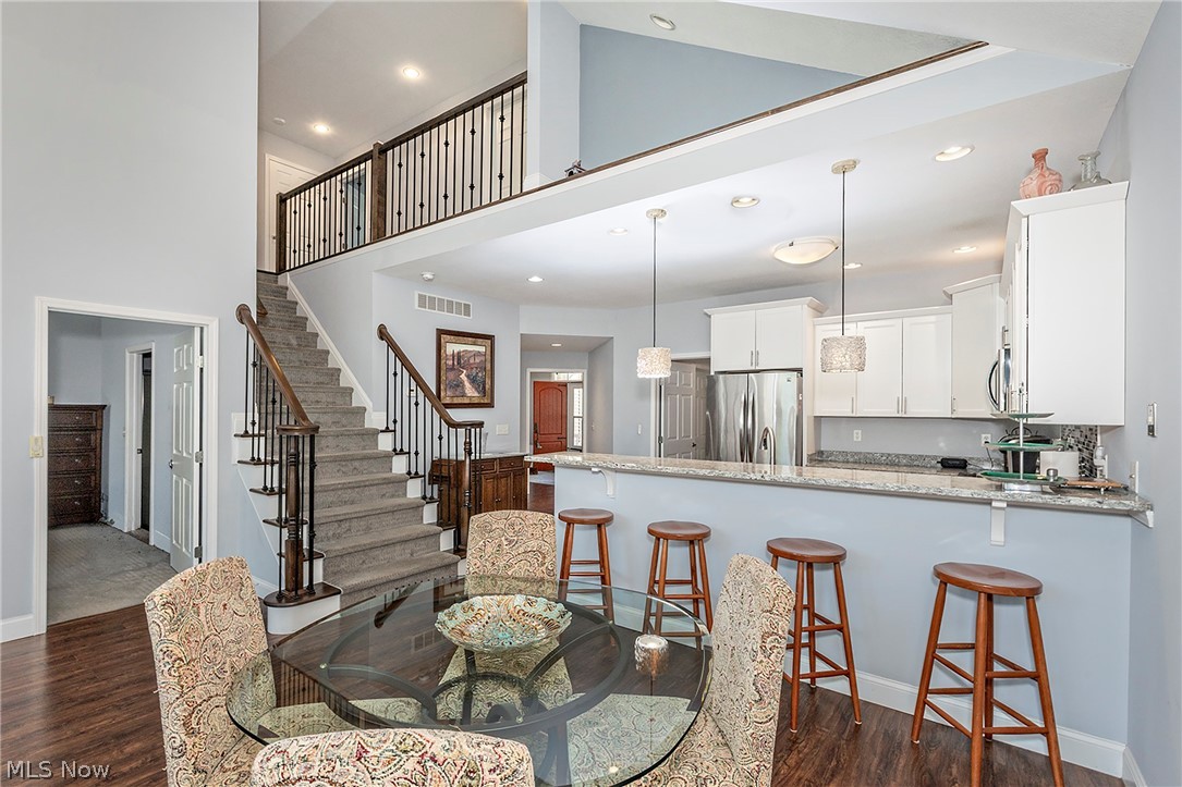 Shepherds Glen Condo - Residential