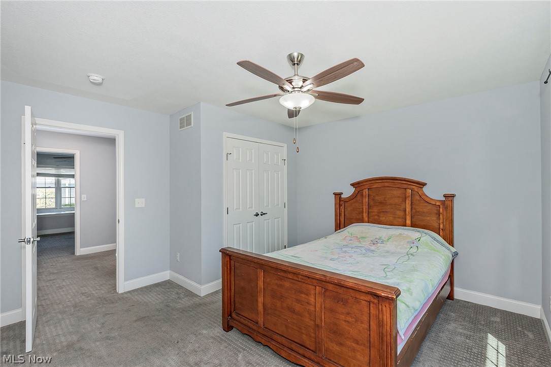 Shepherds Glen Condo - Residential