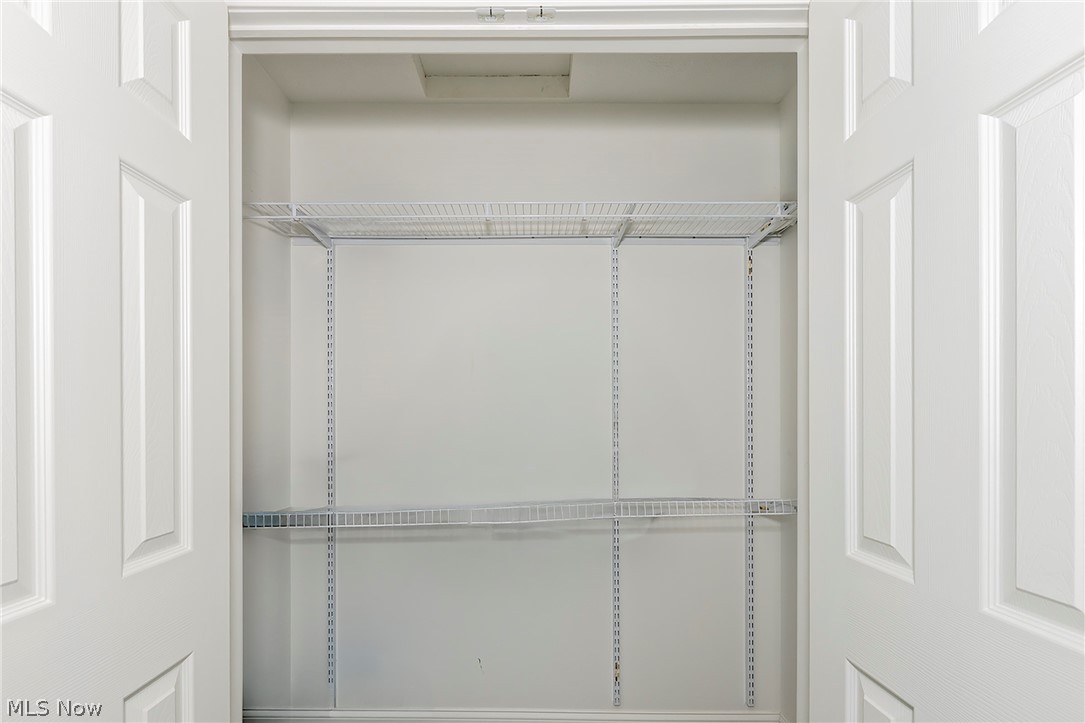 Shepherds Glen Condo - Residential