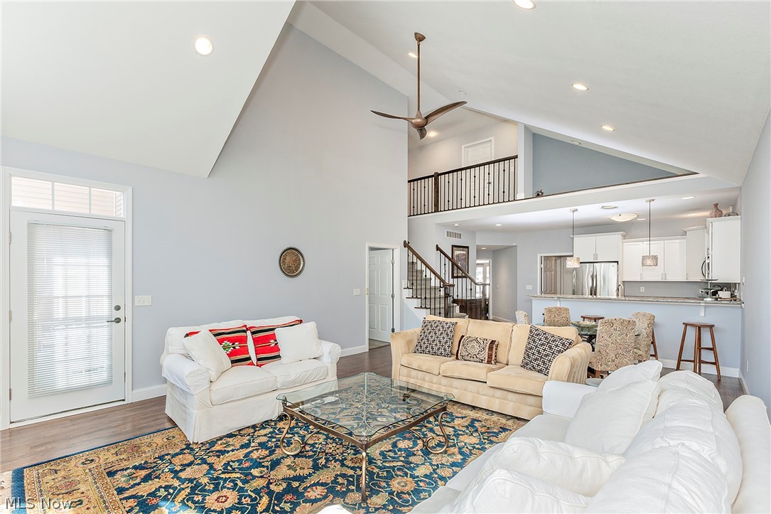 Shepherds Glen Condo - Residential