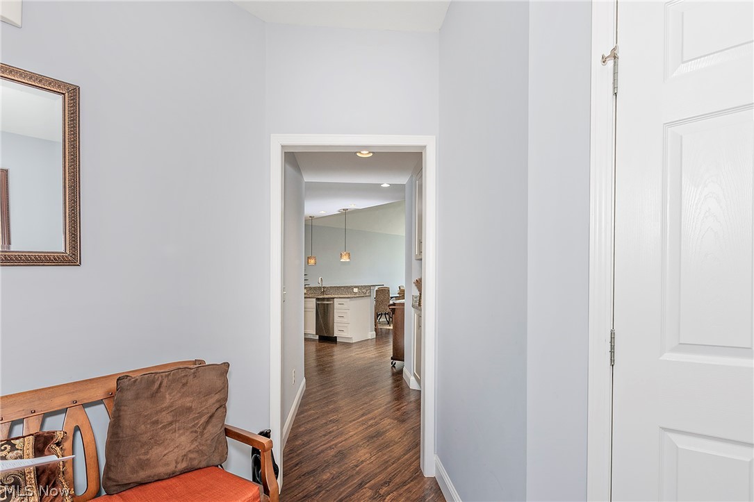 Shepherds Glen Condo - Residential