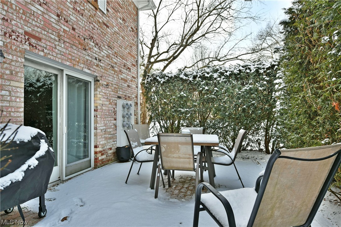 Gates Mills Condo - Residential