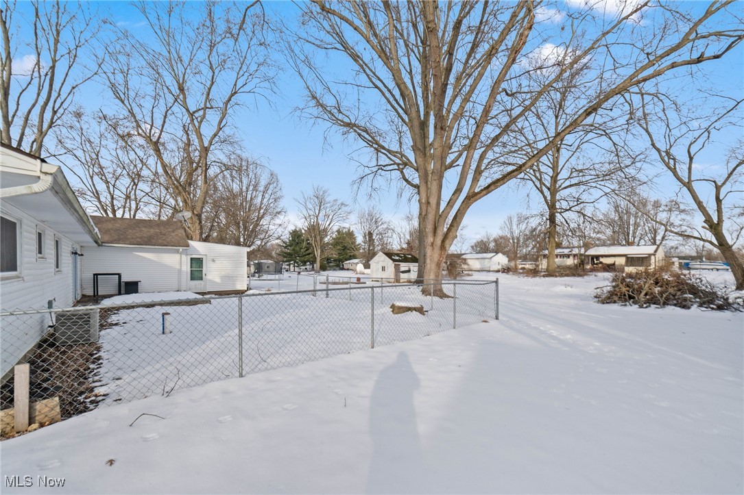 10606 Barcus Avenue, Alliance, Ohio image 33