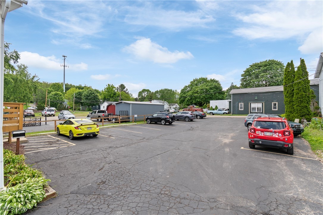 Uniontown Knolls - Commercial Sale