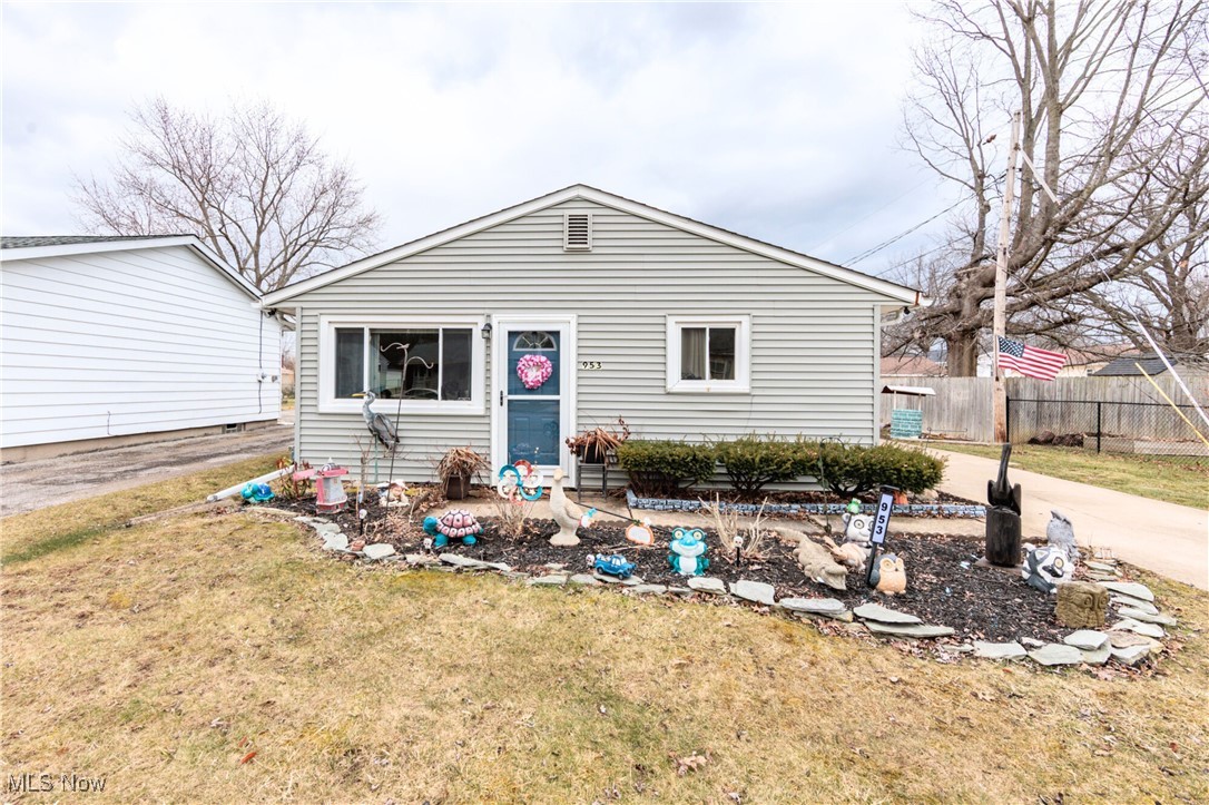 953 Salem Avenue, Elyria, Ohio image 1