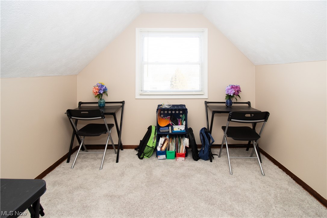 Nan-Linn - Residential