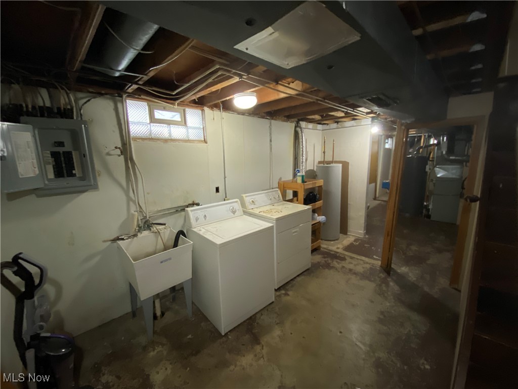219 Hermann Street, Barberton, Ohio image 37