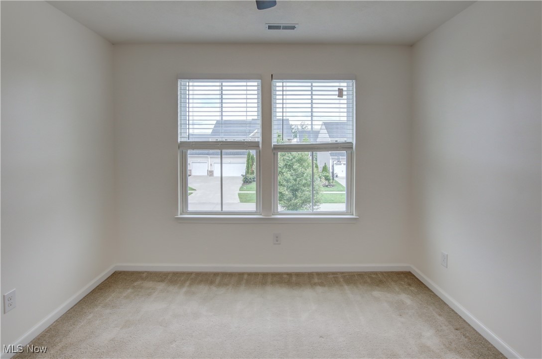 3137 Wheaton Drive, Avon, Ohio image 26