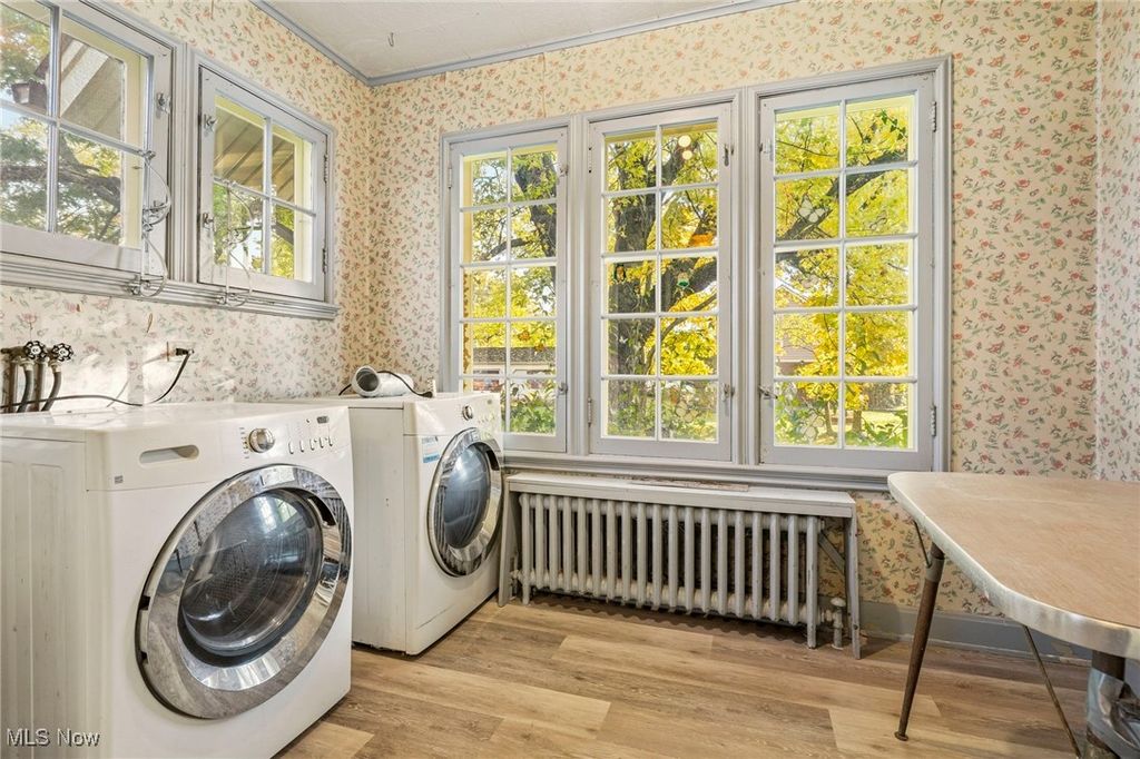 Photo of 390 E College Street, Alliance, OH 44601 (MLS # 5174260)