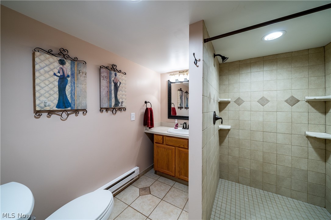 H S Side - Residential