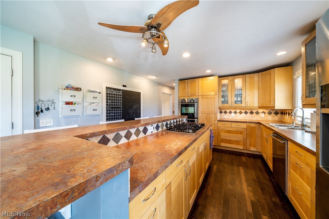 H S Side - Residential