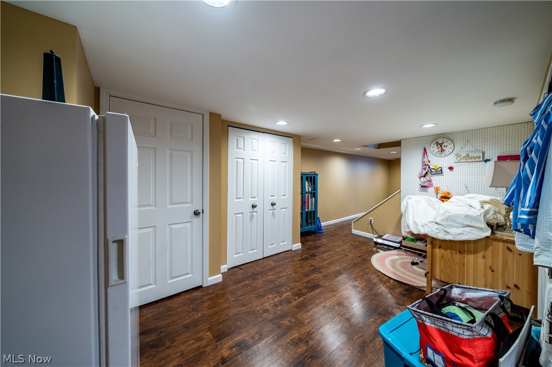 H S Side - Residential