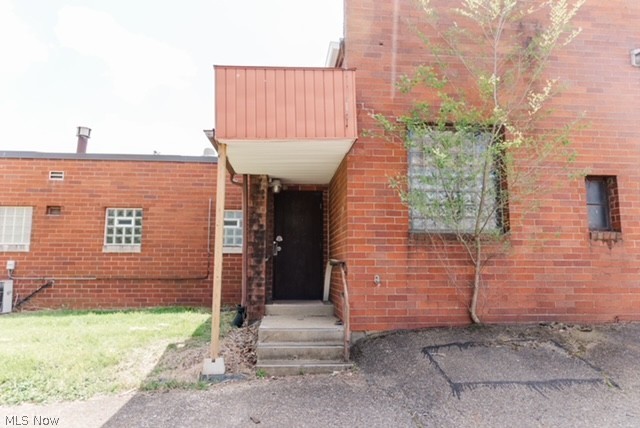 Far View Allotment - Commercial Sale