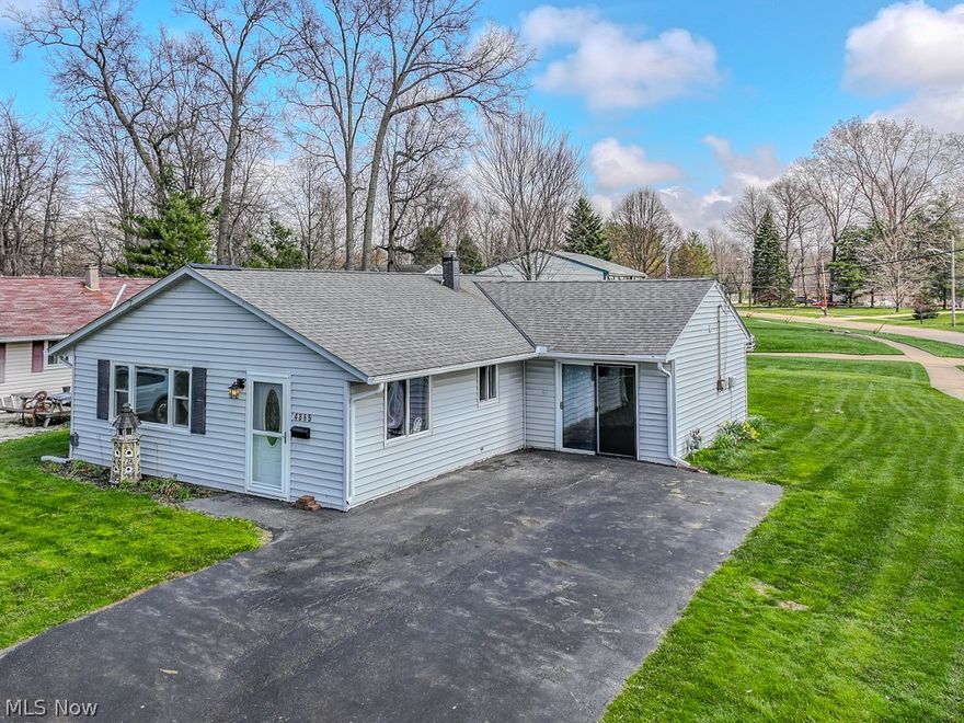 Welcome home to 4865 Robinwood Dr.!!!! Sit back and relax in this Mentor Community that is close to the Lake and offers all the amenities that Lake county has to offer, as well as a park like setting to enjoy the wild life of Northeast Ohio. This ranch style home has three bedrooms, one full bath, family room, dinning area, kitchen, and laundry room.  All appliances will stay with the home.  The entire house has been freshly painted and is ready to move in.  The three nice size bedrooms with window treatments and large bathroom make this 1239 square foot house a place you can call home. The out building is very spacious and adds a lot of storage for the property. The Large corner lot gives you ample space to host your gatherings, so don't miss this one!!!!